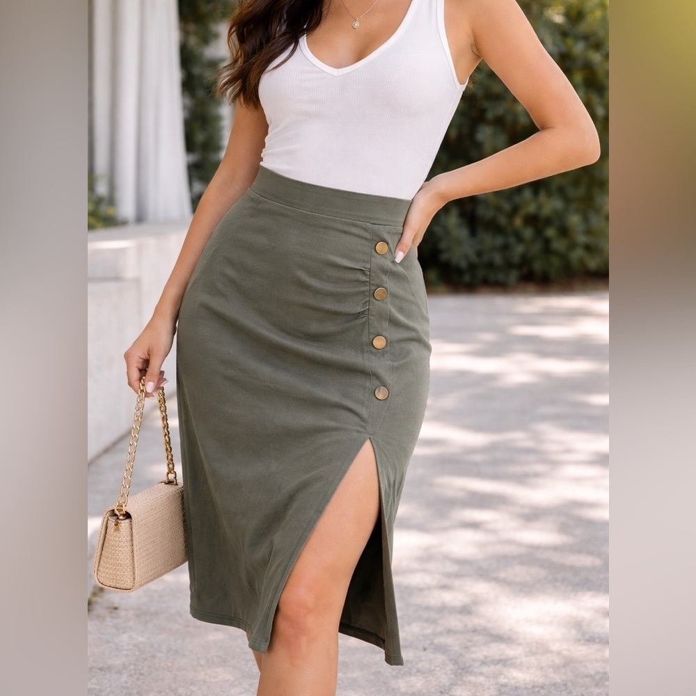 Fashion to Figure Green Button-Accent Pencil Skirt